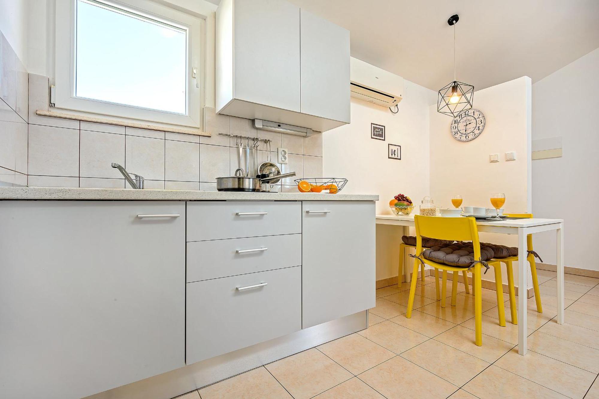 Apartment Mare Komiza Exterior photo