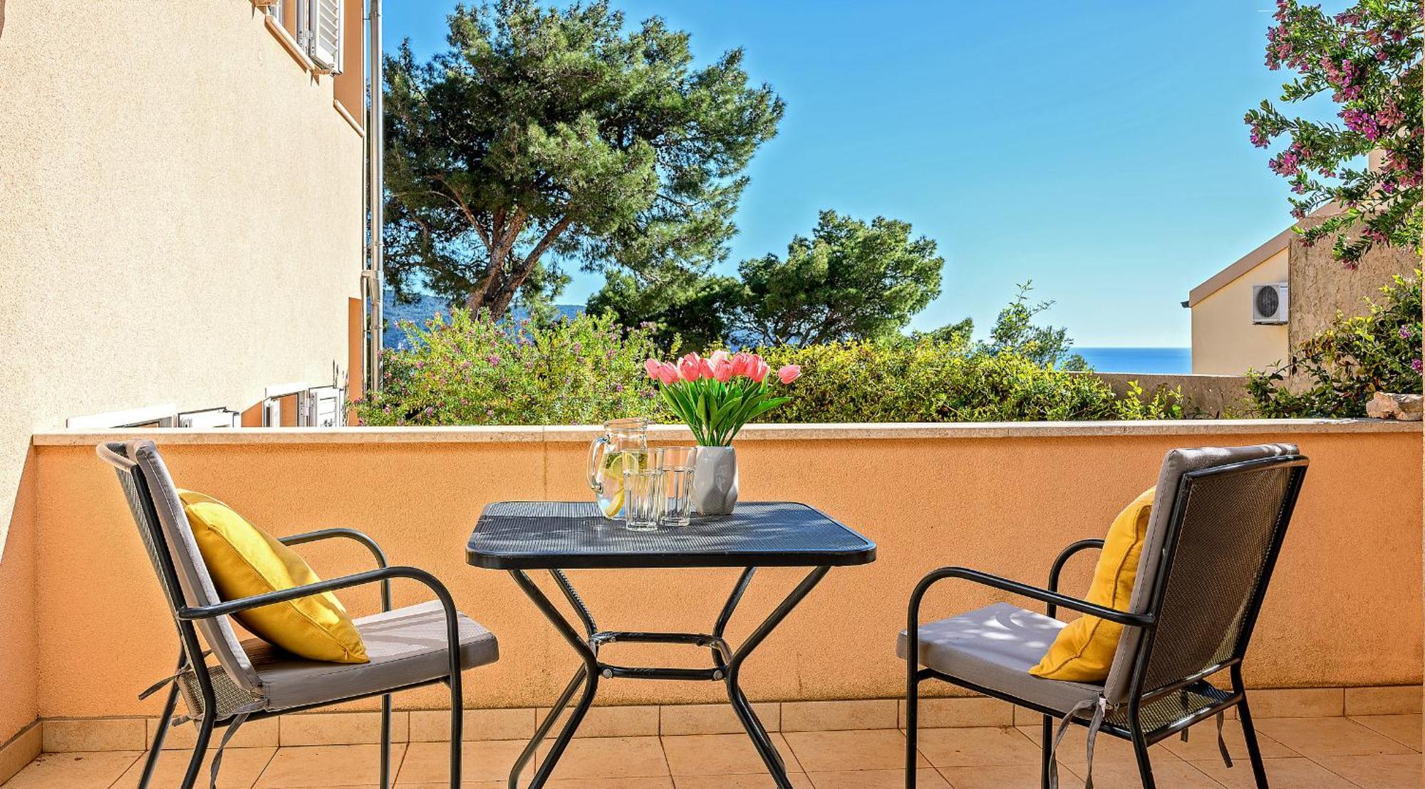 Apartment Mare Komiza Exterior photo