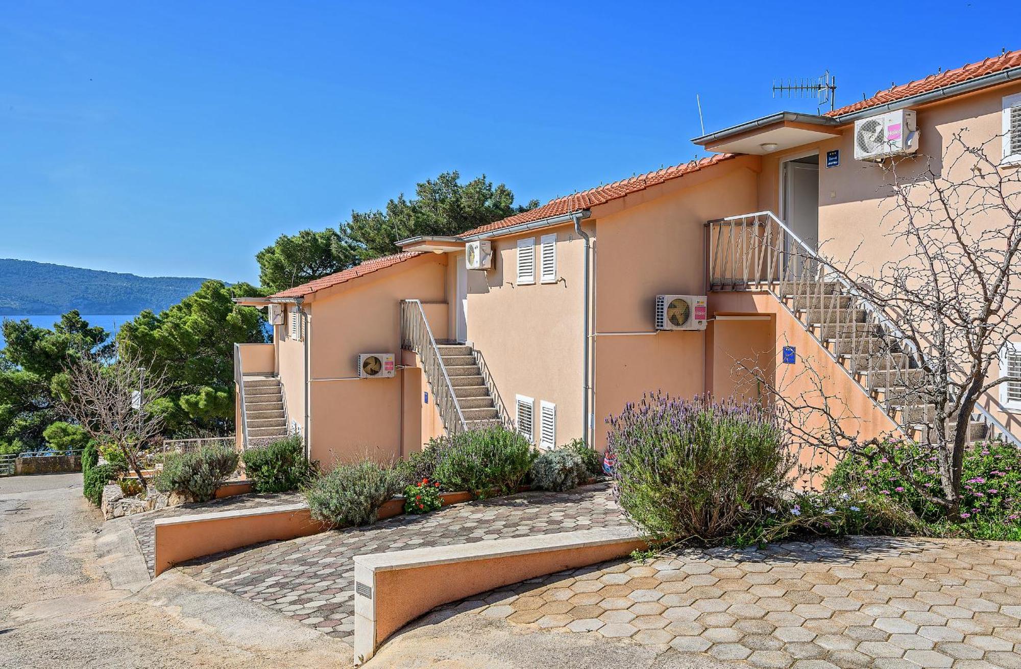 Apartment Mare Komiza Exterior photo