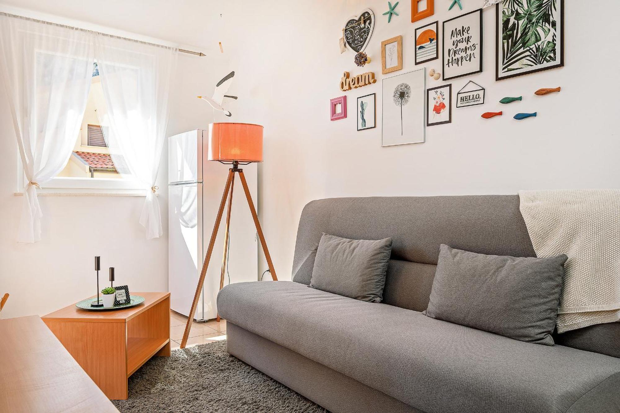 Apartment Mare Komiza Exterior photo
