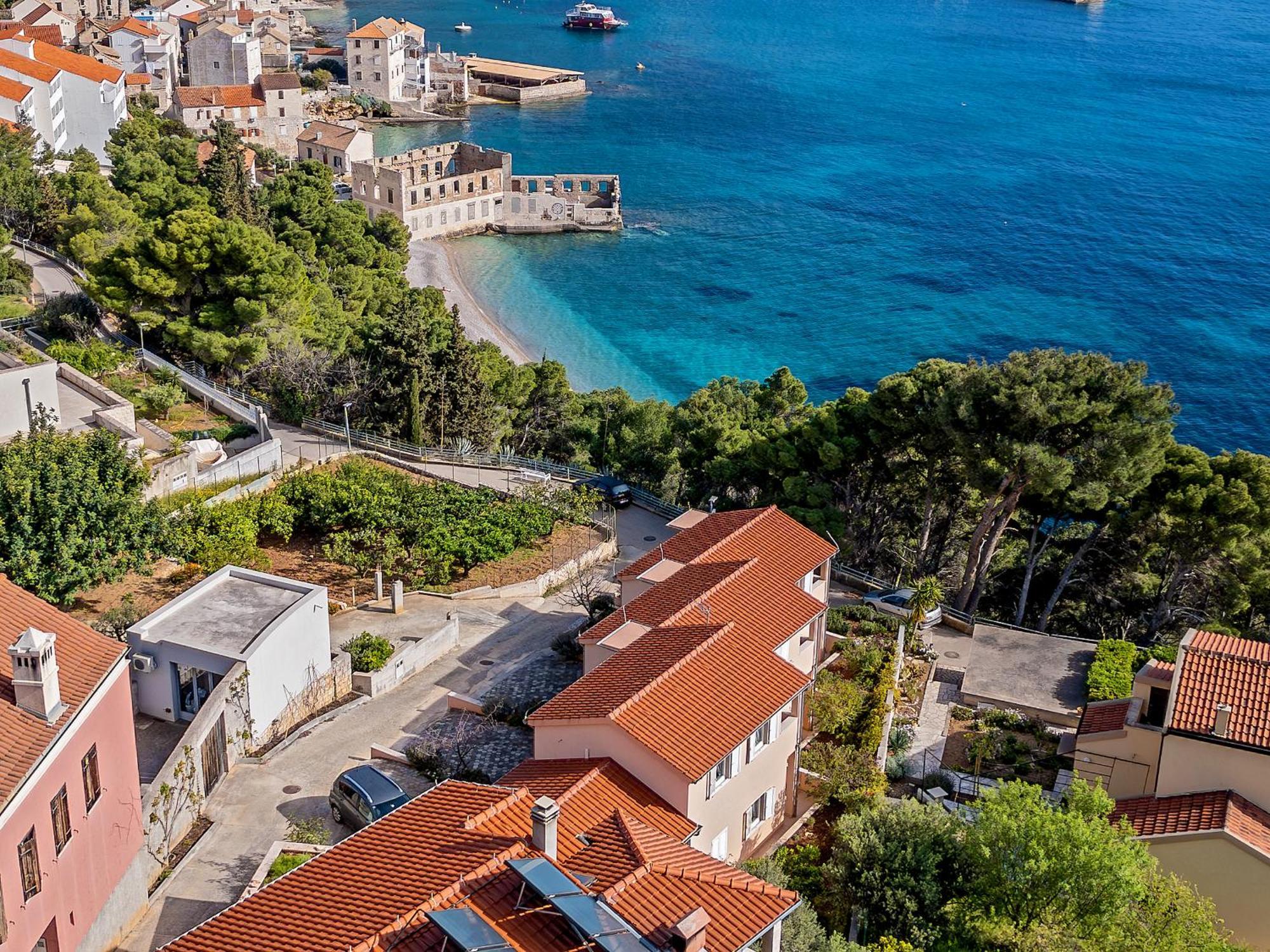 Apartment Mare Komiza Exterior photo