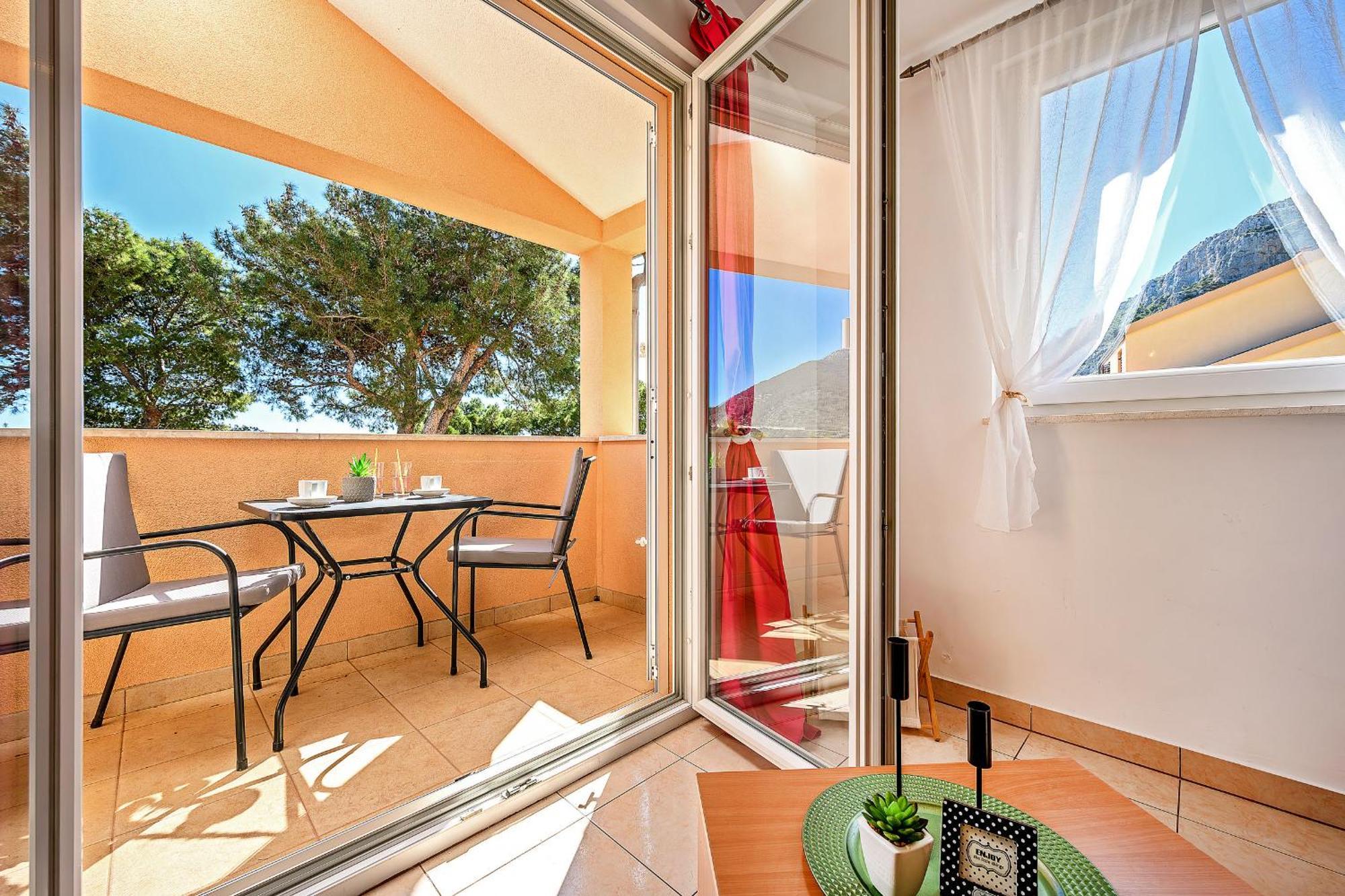 Apartment Mare Komiza Exterior photo